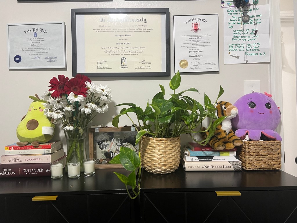 Time to repot that pothos